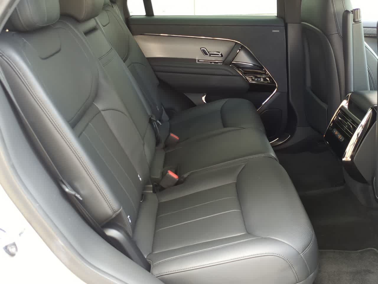 Thumbnail: 2025 Land Rover Range Rover Sport - 21