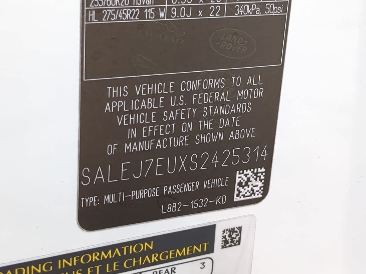 Thumbnail: 2025 Land Rover Defender - 40