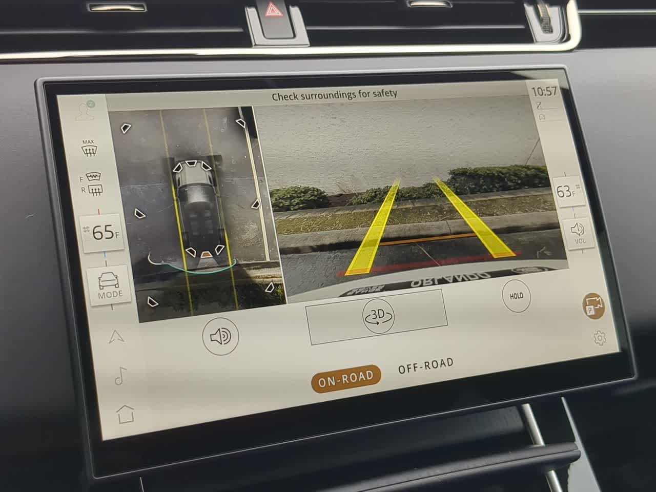 Thumbnail: 2025 Land Rover Range Rover Evoque - 32