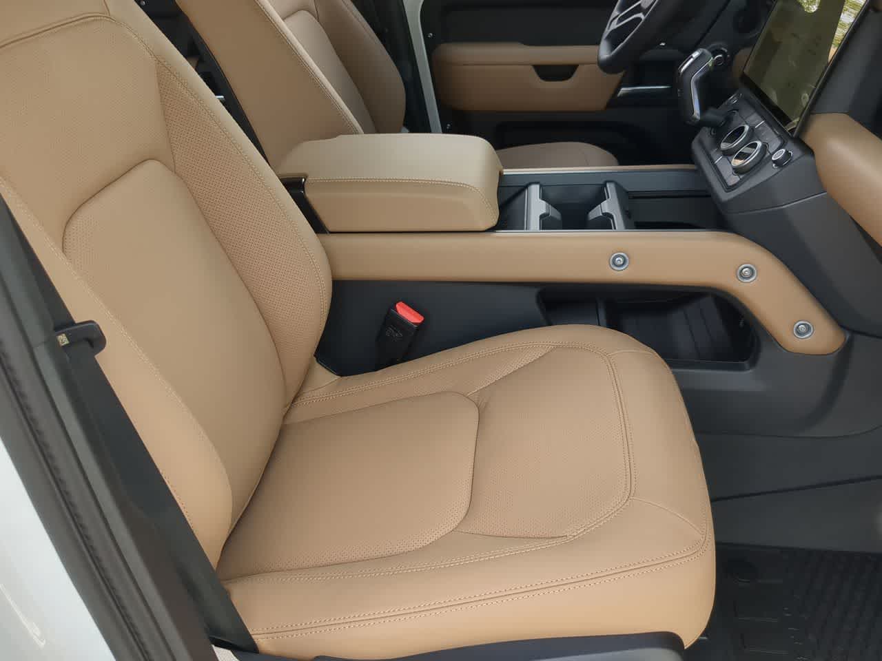 Thumbnail: 2026 Land Rover Defender - 24