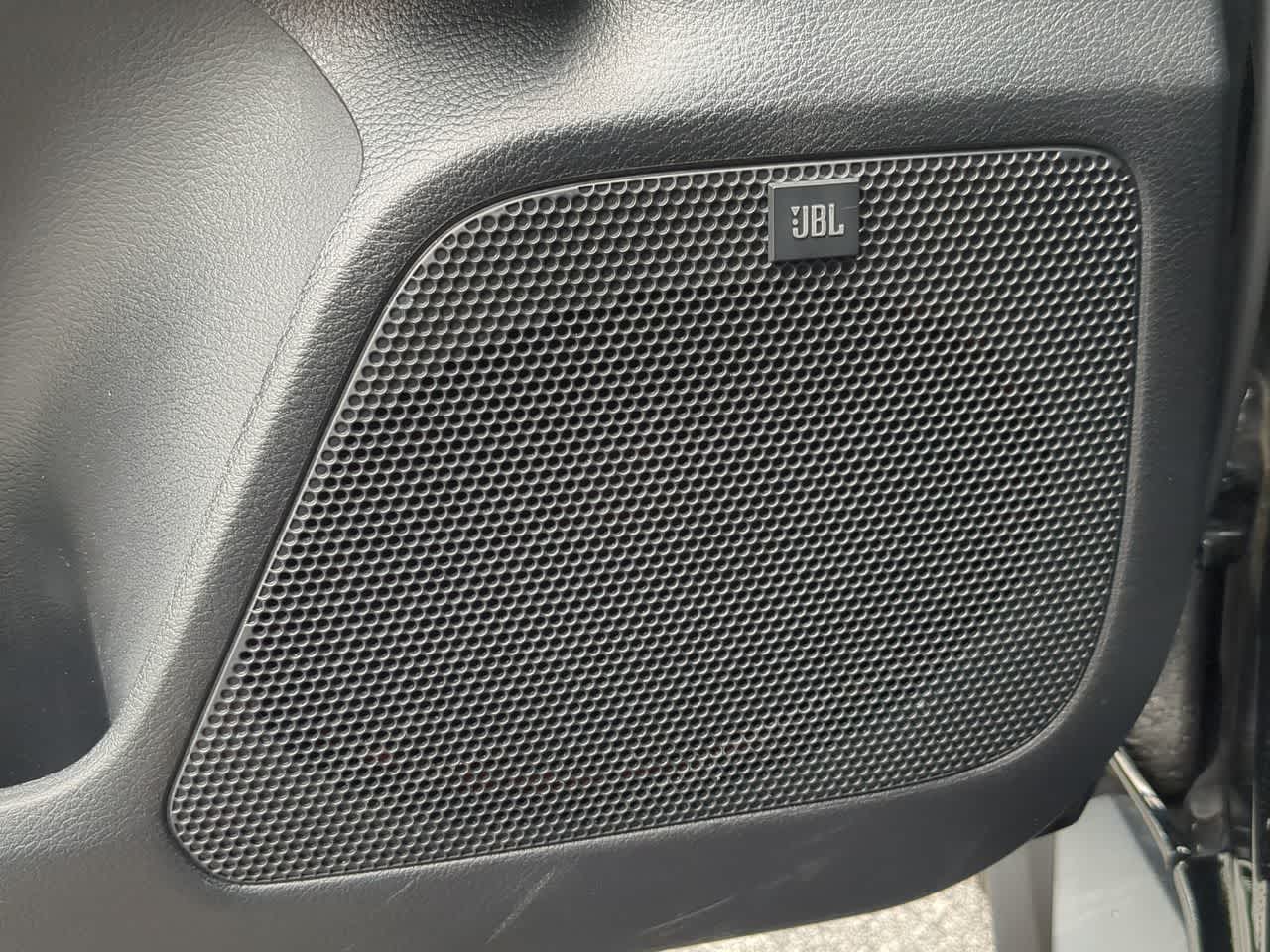 Thumbnail: 2022 Toyota Tacoma - 32