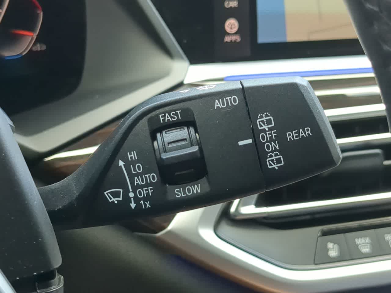 Thumbnail: 2021 BMW X7 - 28
