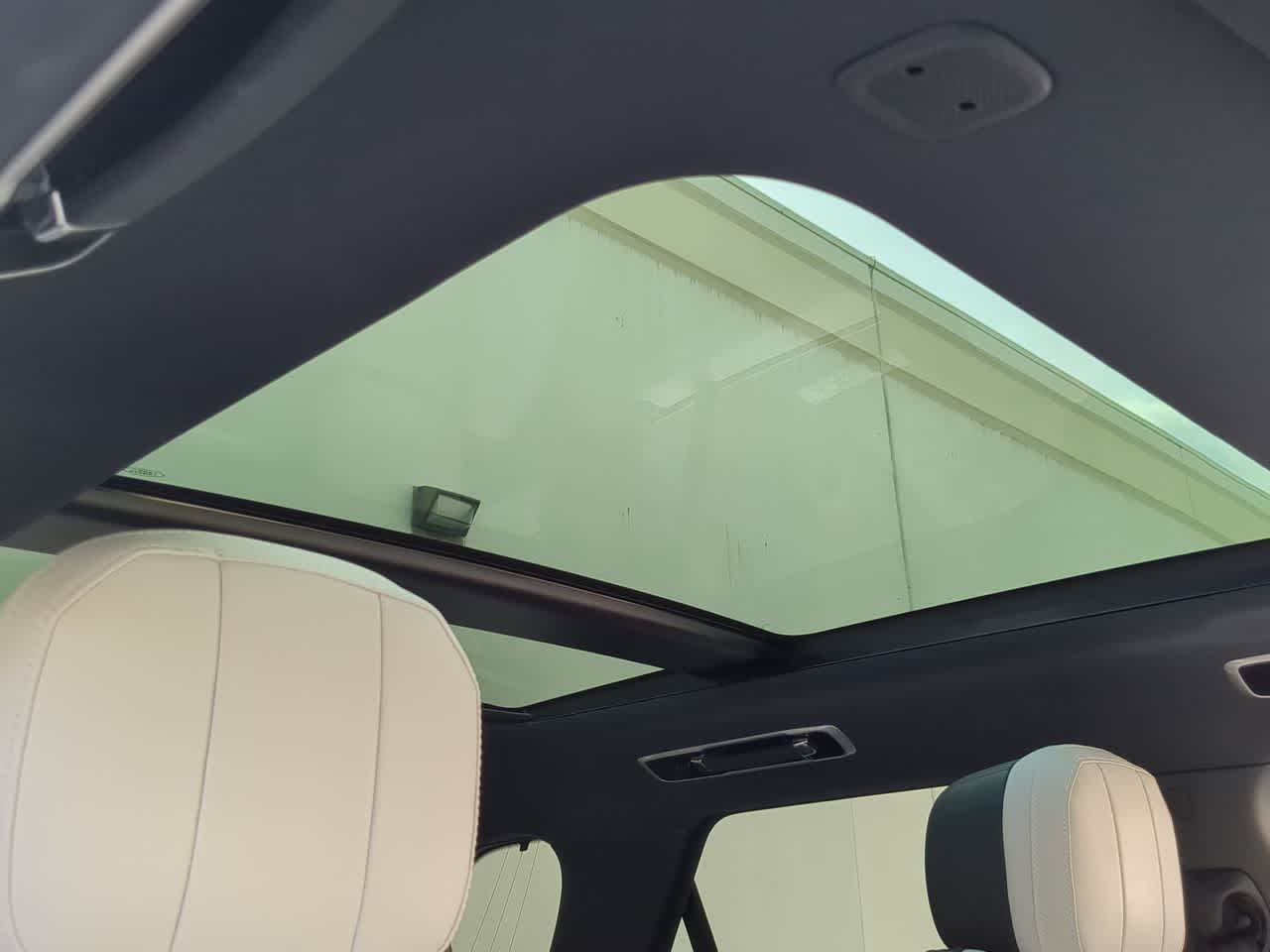 Thumbnail: 2025 Land Rover Range Rover Sport - 20