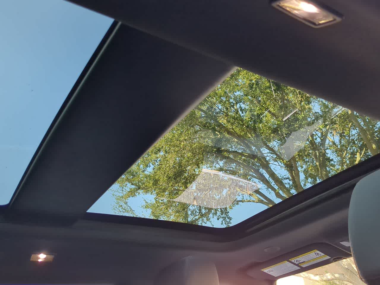 Thumbnail: 2026 Land Rover Range Rover Evoque - 22