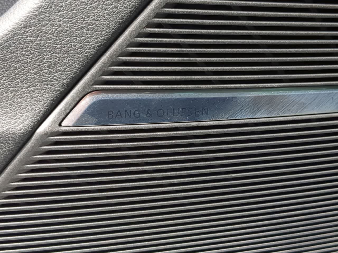 2024 Audi SQ8 Prestige 32