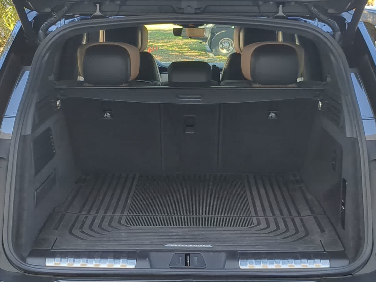 Thumbnail: 2025 Land Rover Range Rover Sport - 36