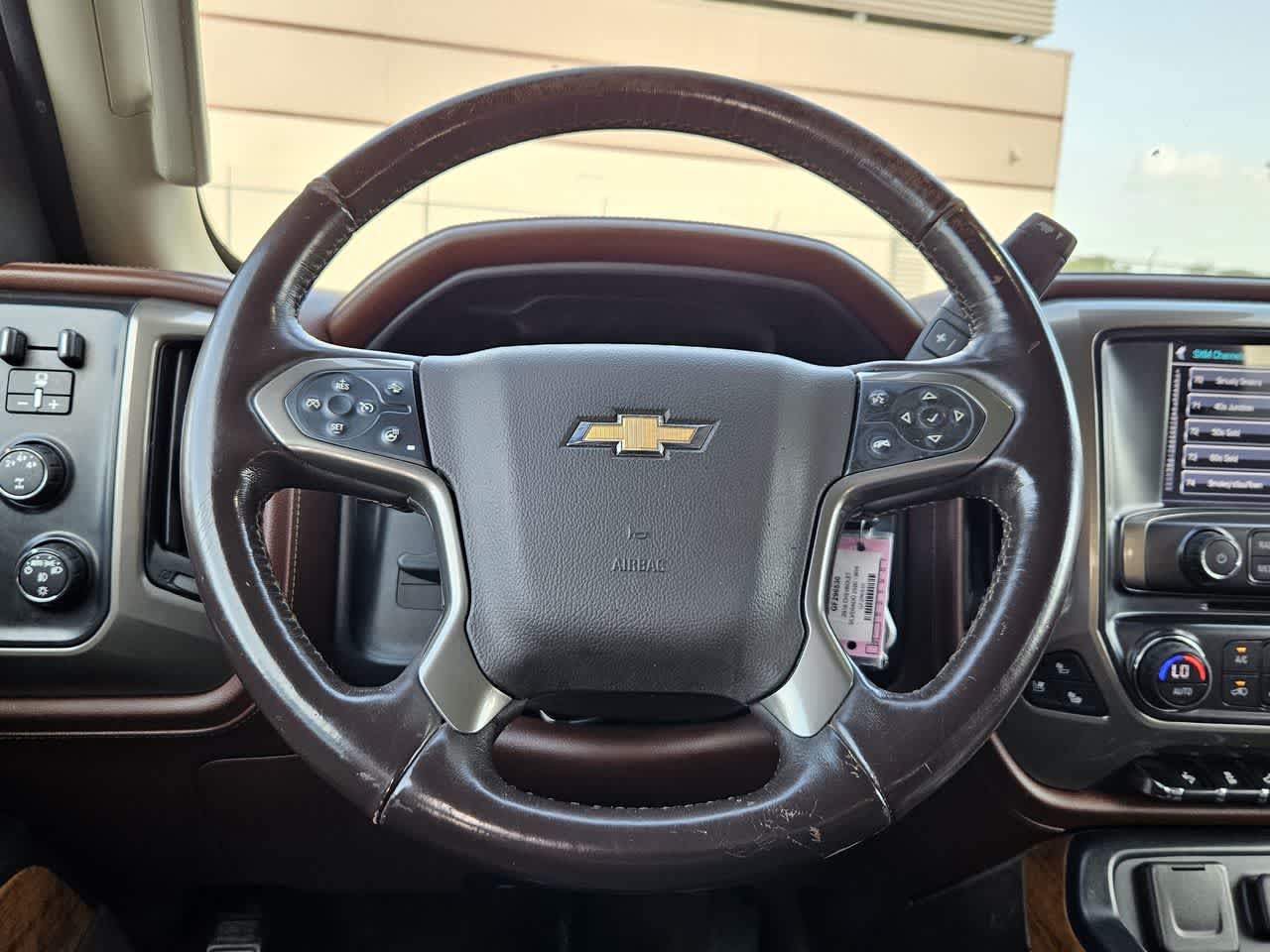 Thumbnail: 2016 Chevrolet Silverado 2500 - 23
