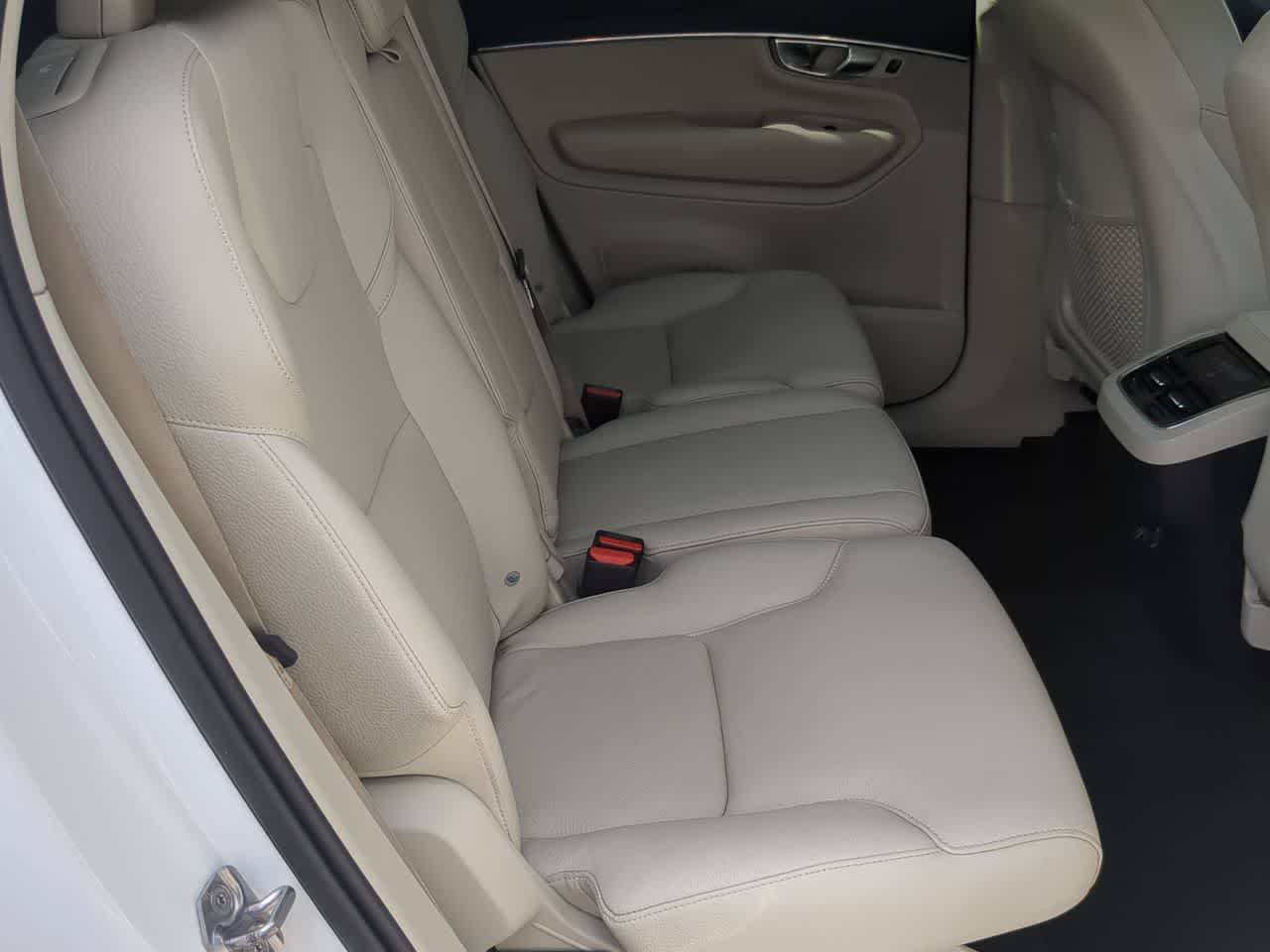 Thumbnail: 2020 Volvo XC90 - 22