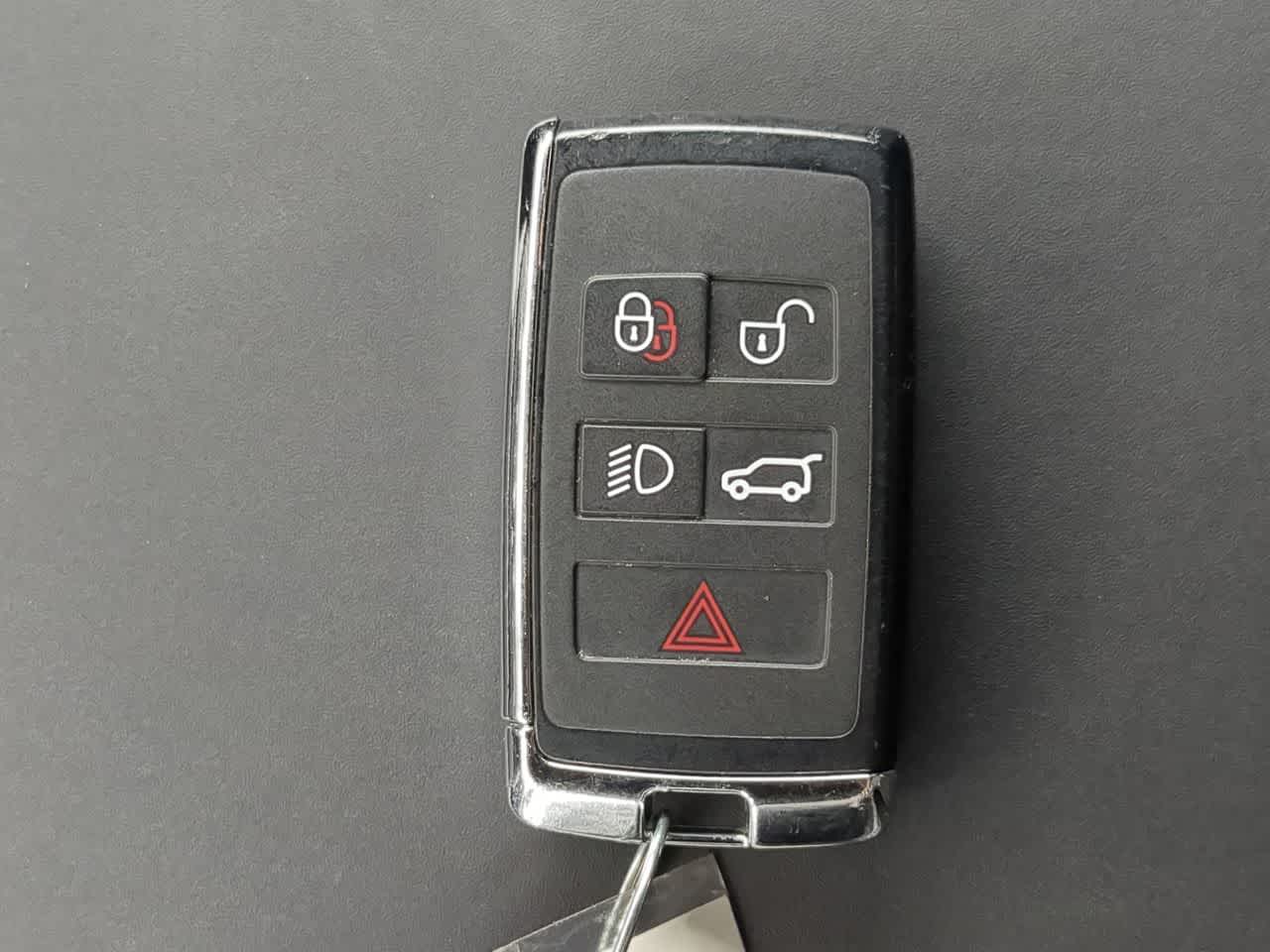 Thumbnail: 2025 Land Rover Defender - 37