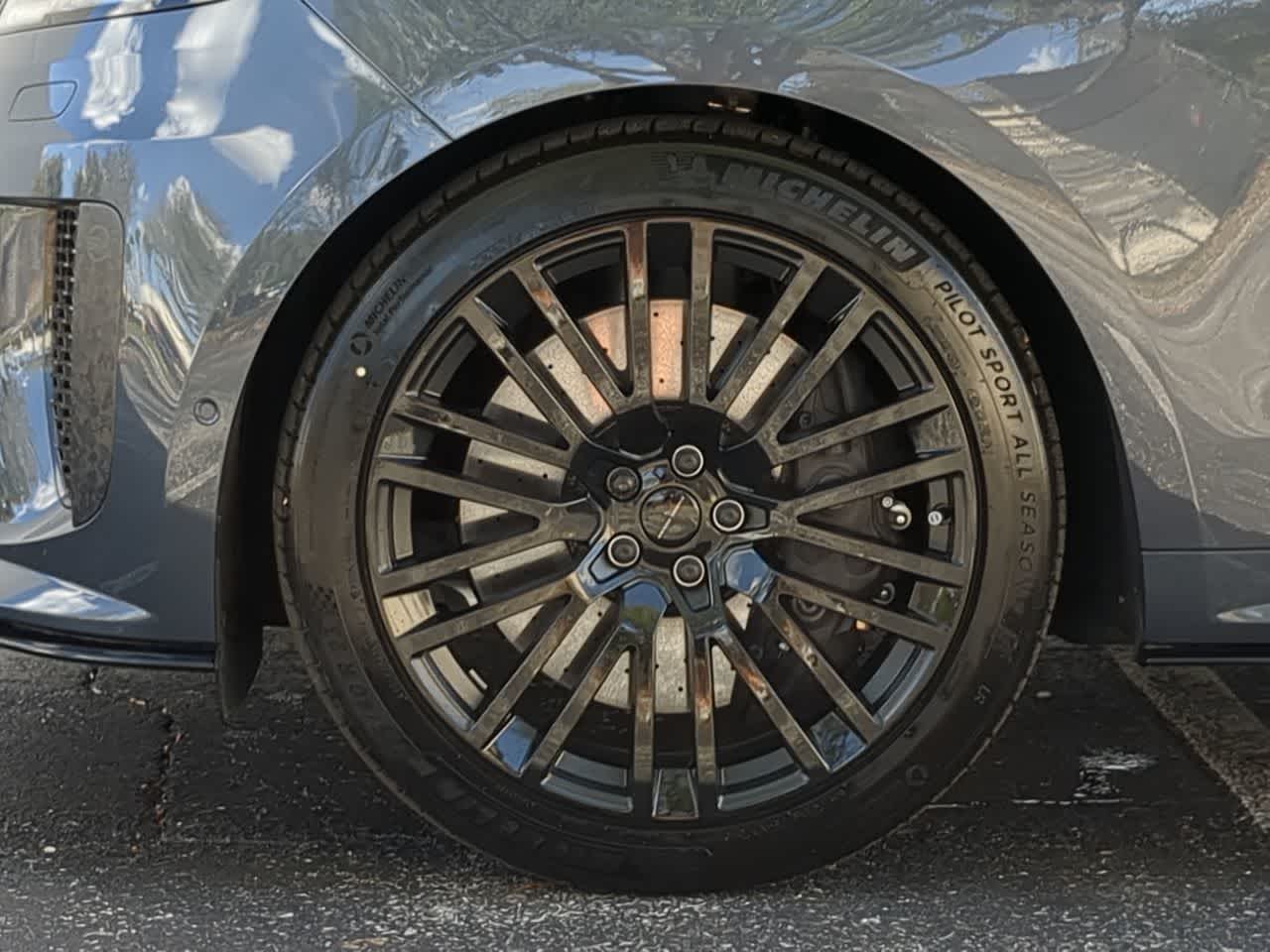 Thumbnail: 2026 Land Rover Range Rover Sport - 13
