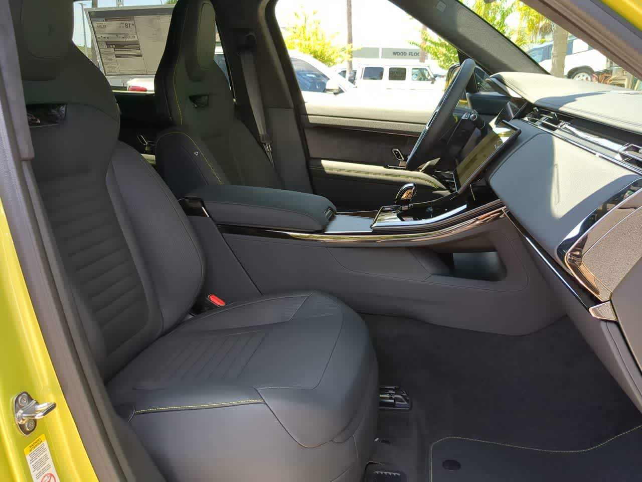 Thumbnail: 2025 Land Rover Range Rover Sport - 23