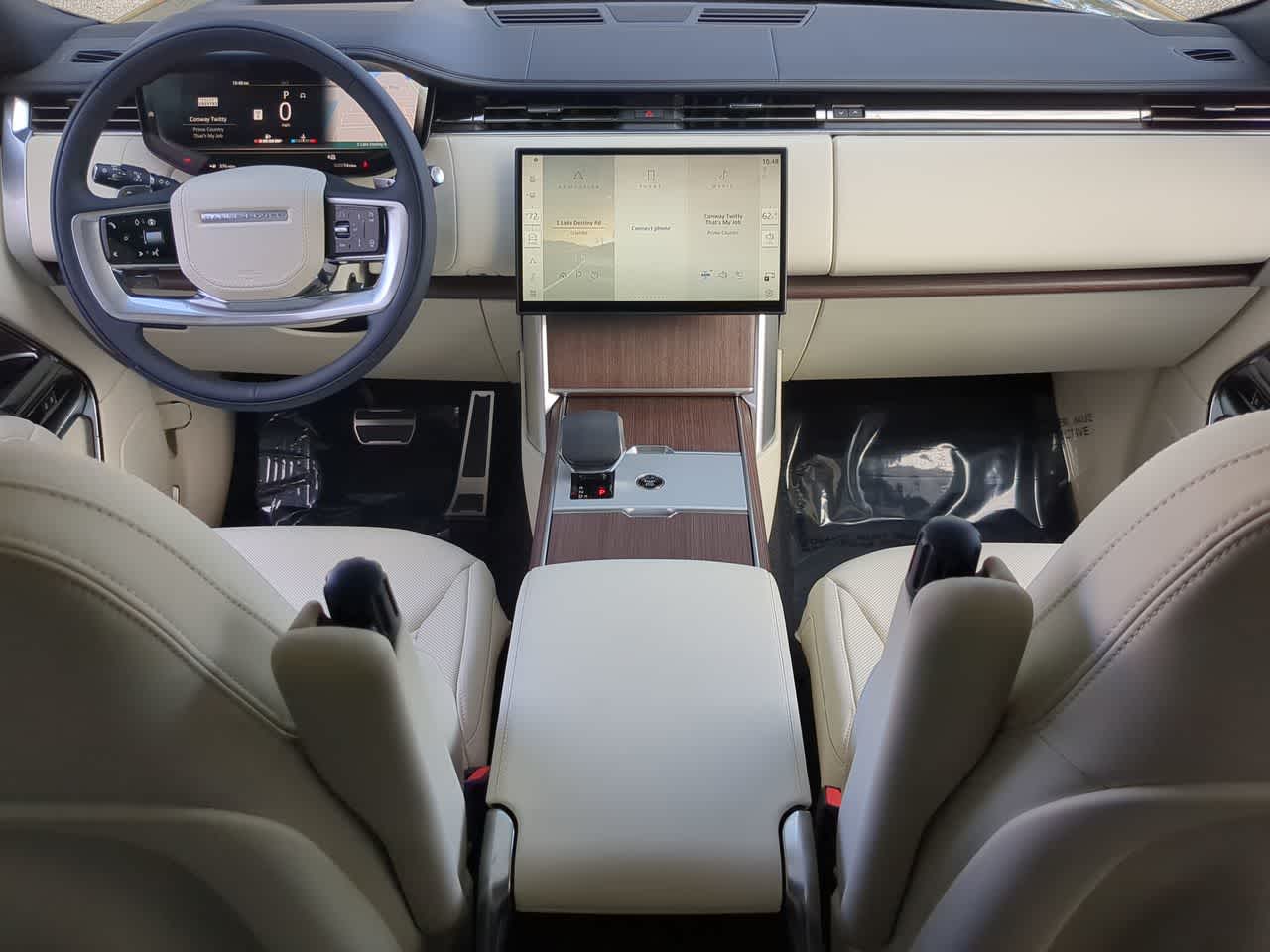 Thumbnail: 2026 Land Rover Range Rover - 15