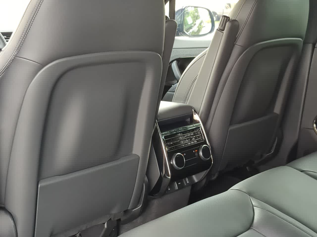 Thumbnail: 2026 Land Rover Range Rover Sport - 18