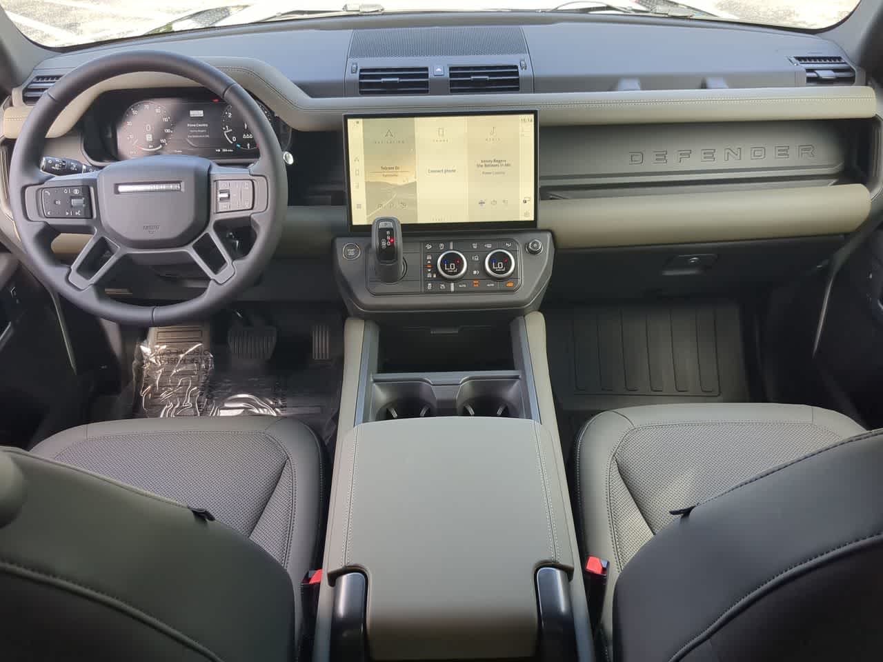 Thumbnail: 2026 Land Rover Defender - 15