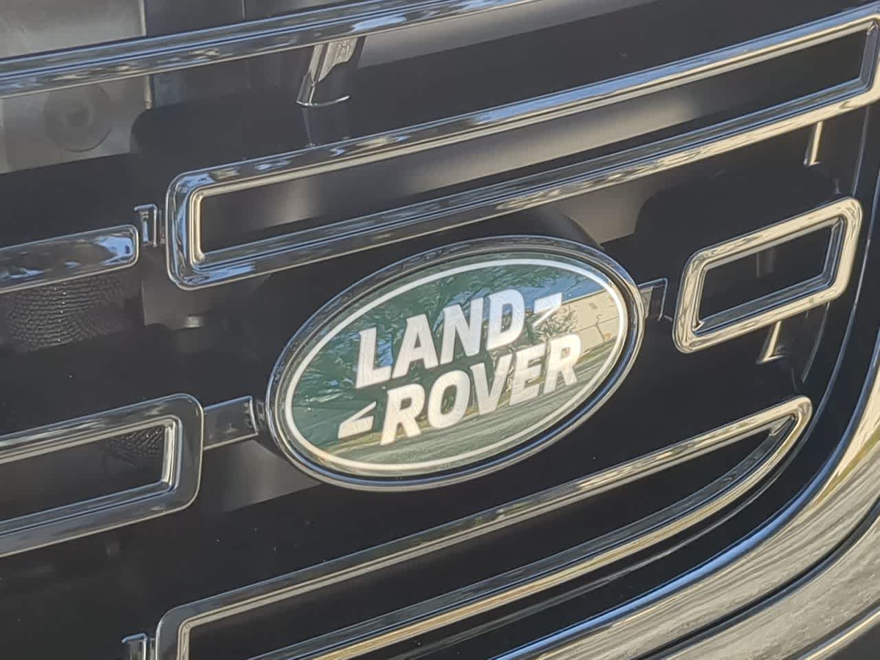 Thumbnail: 2026 Land Rover Range Rover Velar - 12