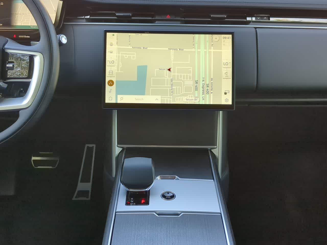 Thumbnail: 2025 Land Rover Range Rover - 29