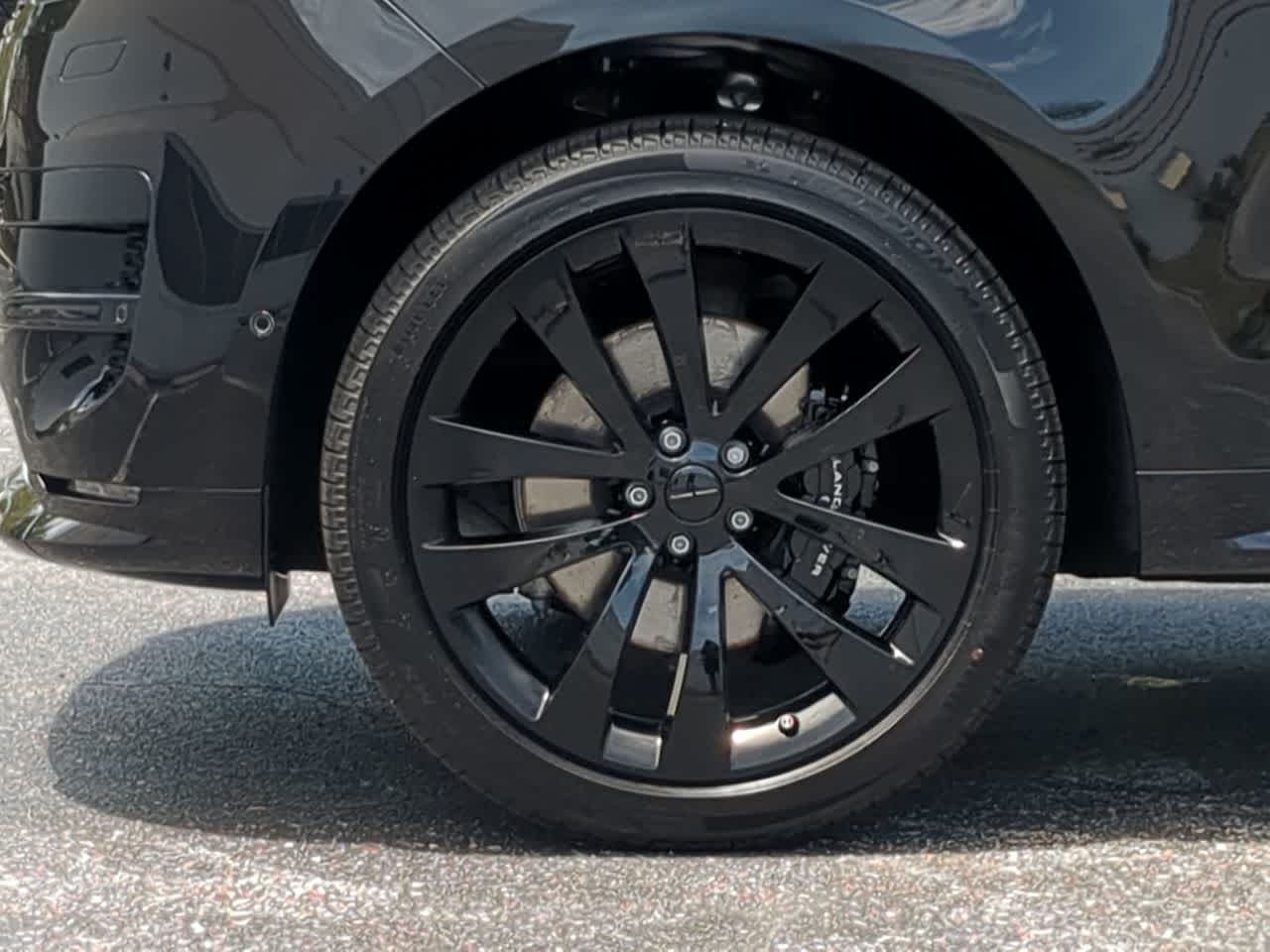 Thumbnail: 2026 Land Rover Range Rover Sport - 14
