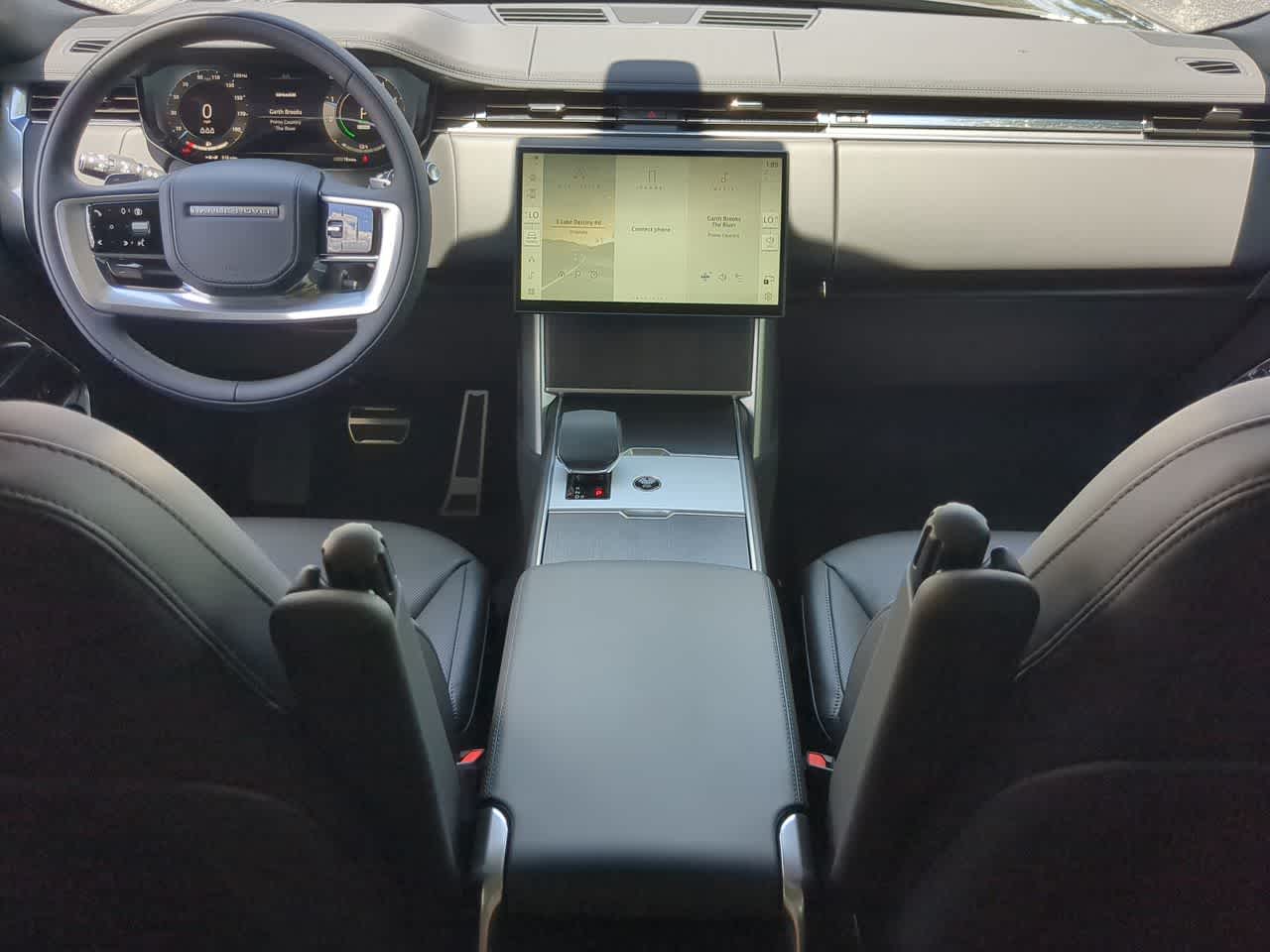 Thumbnail: 2026 Land Rover Range Rover - 15