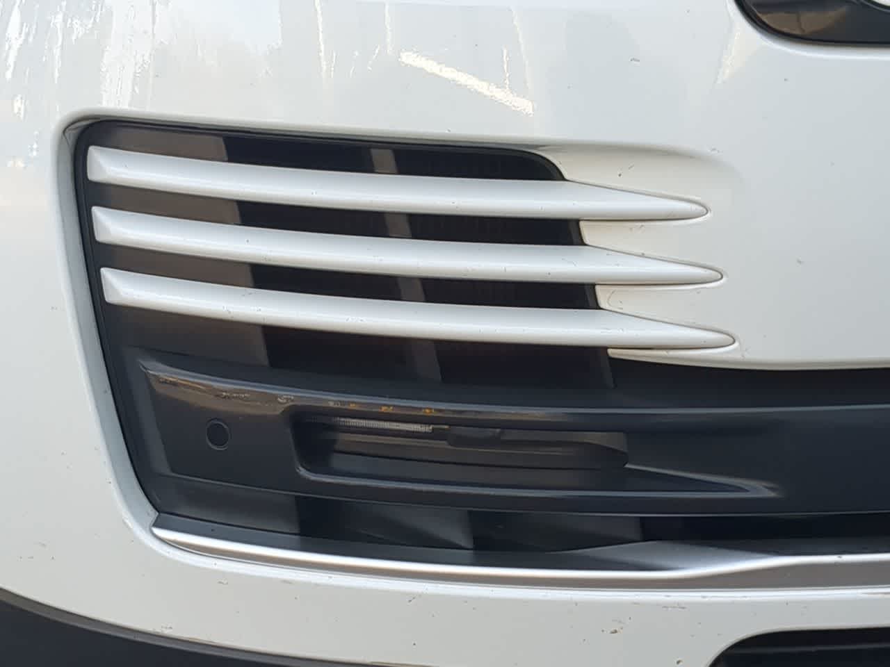 Thumbnail: 2020 Land Rover Range Rover - 11