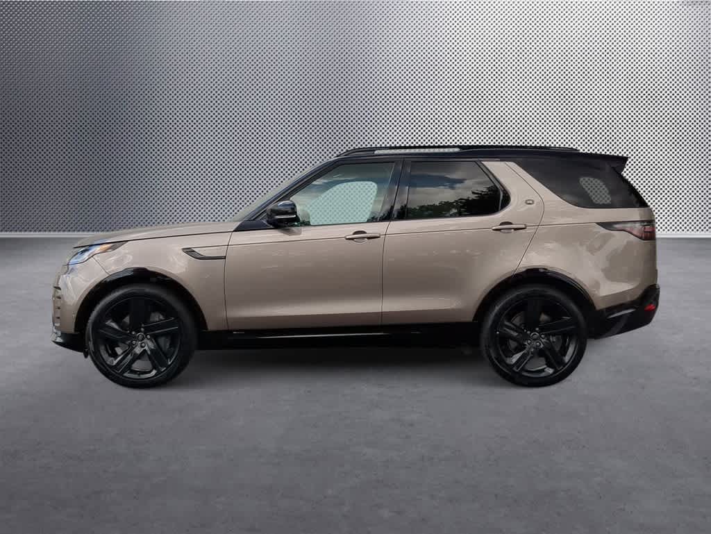 Thumbnail: 2022 Land Rover Discovery - 5