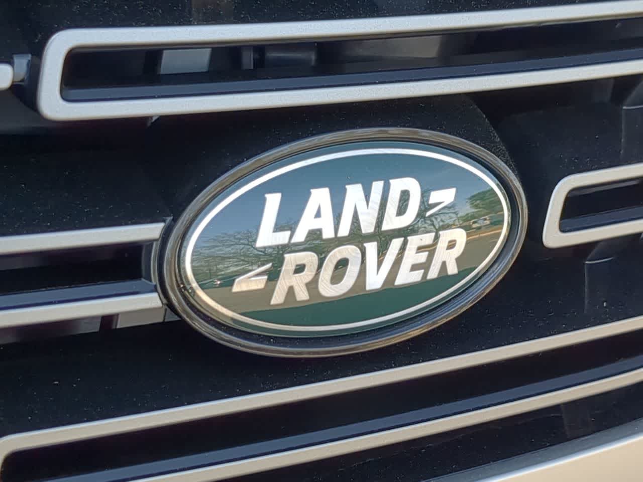 Thumbnail: 2025 Land Rover Range Rover - 12