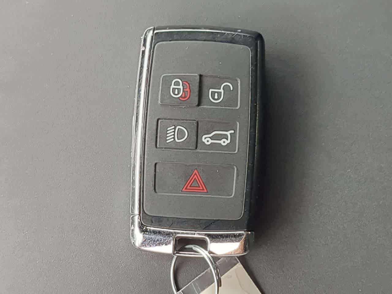 Thumbnail: 2025 Land Rover Defender - 36