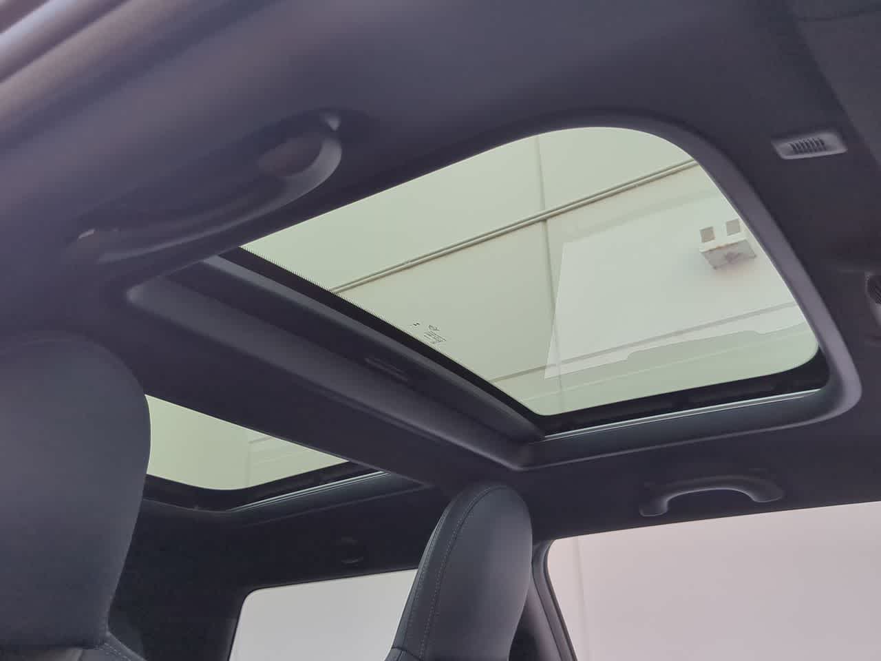 Thumbnail: 2025 MINI Cooper Hardtop - 19