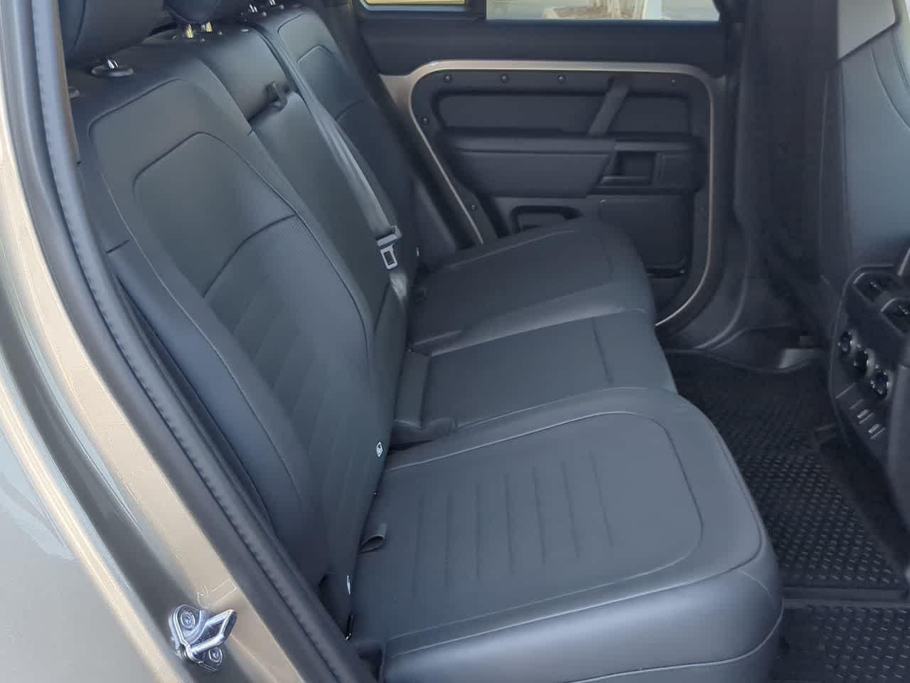 Thumbnail: 2026 Land Rover Defender - 22