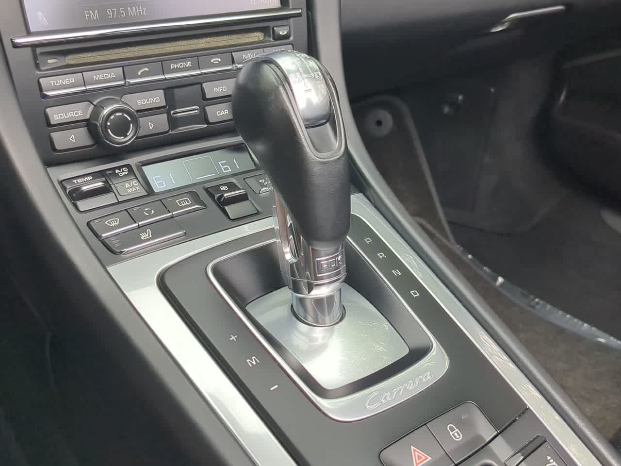 Thumbnail: 2013 Porsche 911 - 32