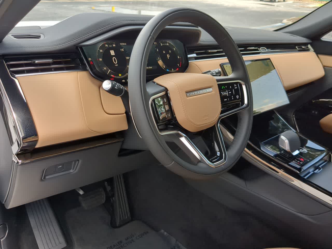 Thumbnail: 2025 Land Rover Range Rover Sport - 10
