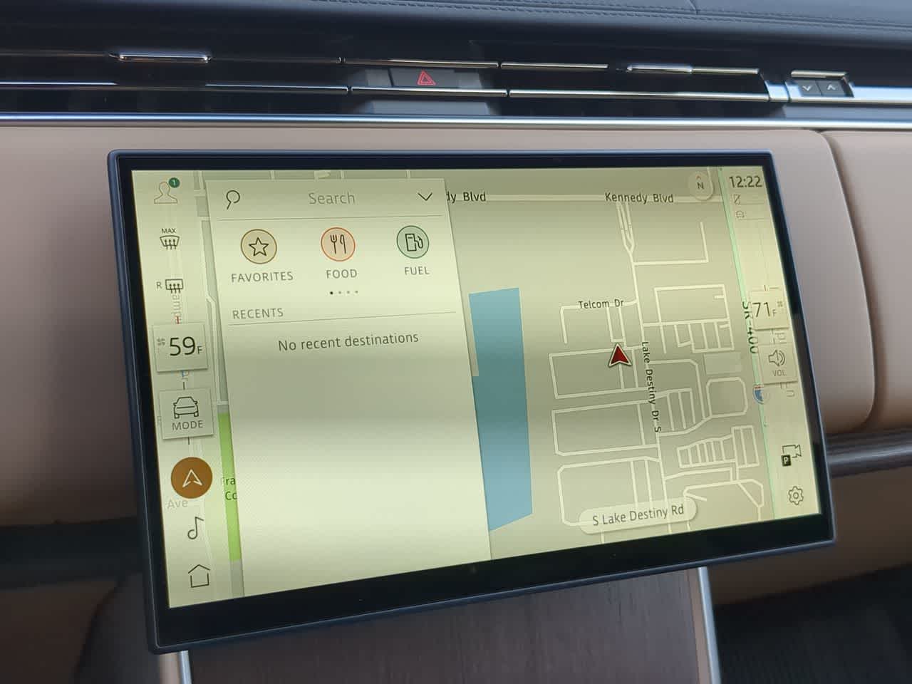 Thumbnail: 2026 Land Rover Range Rover - 31