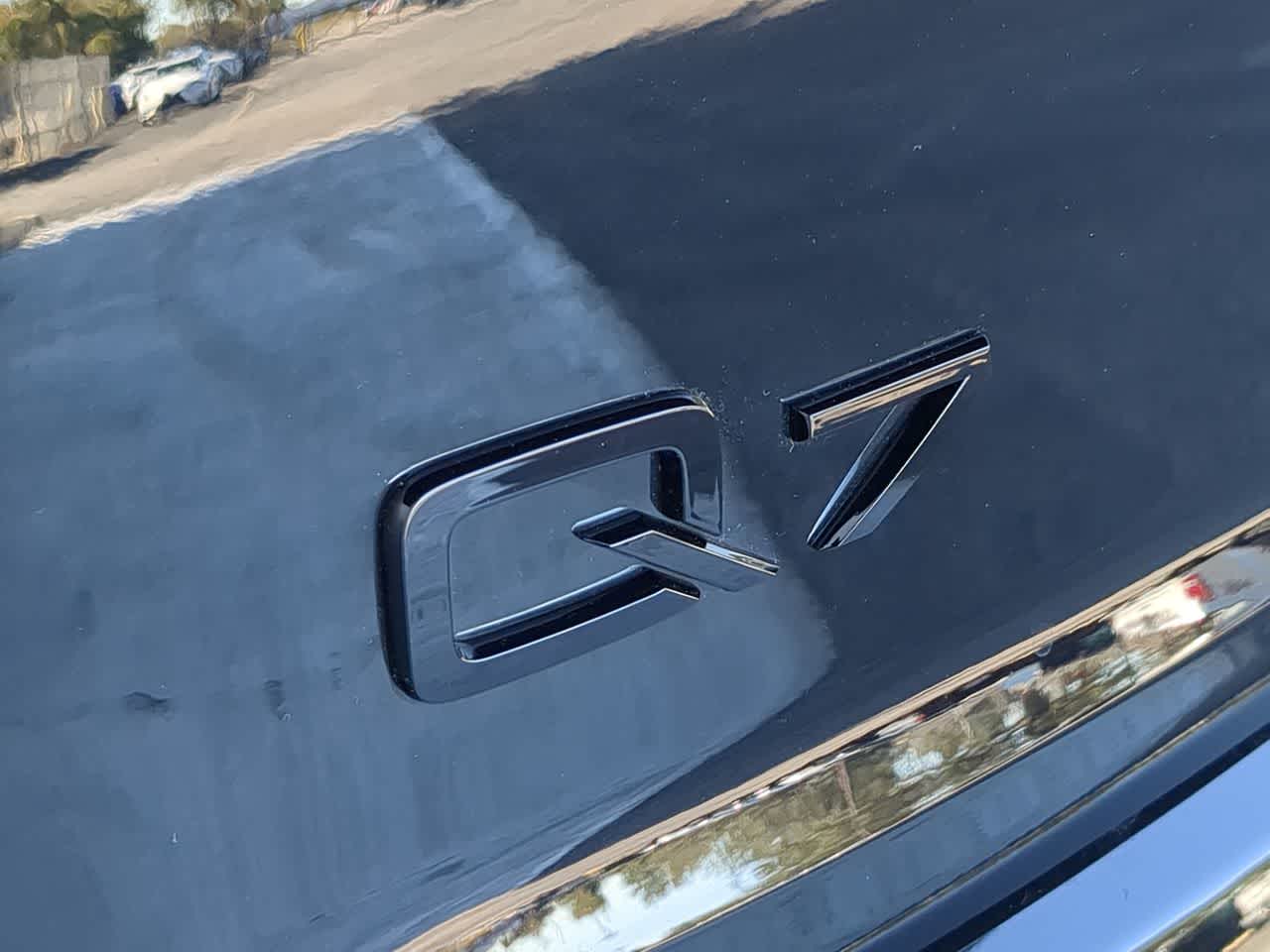 Thumbnail: 2023 Audi Q7 - 12