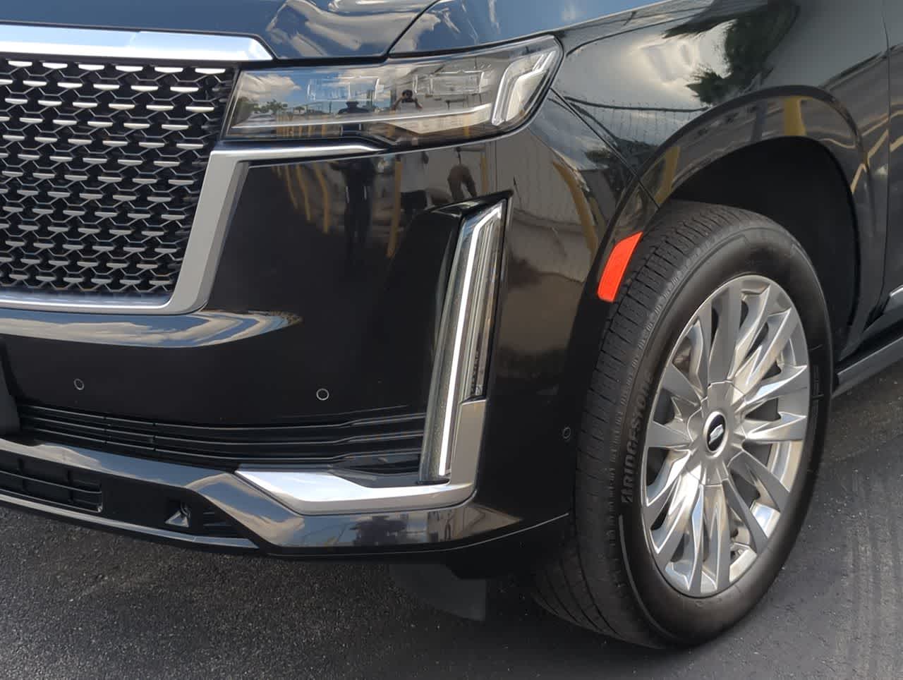 Thumbnail: 2023 Cadillac Escalade - 11