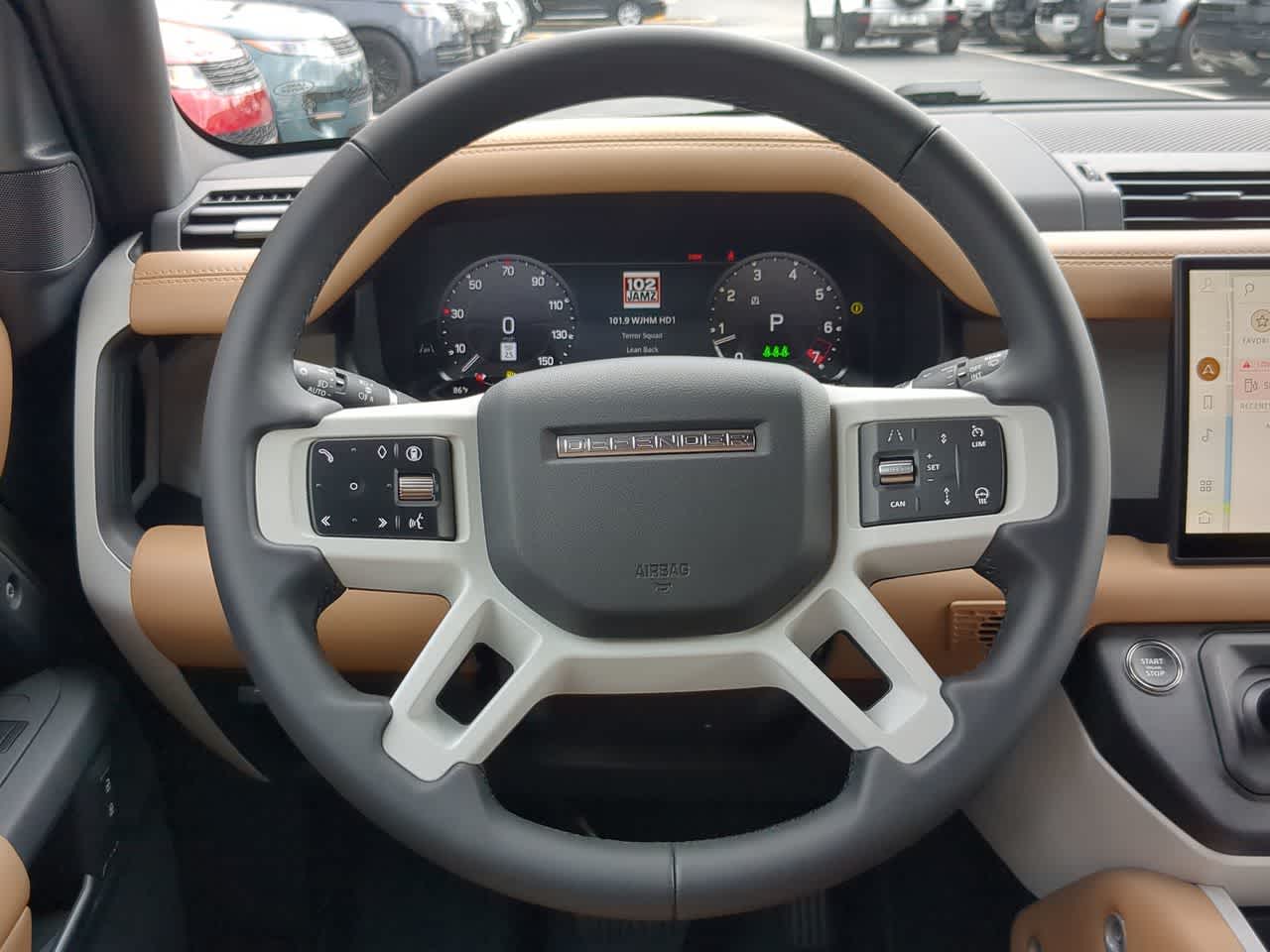 Thumbnail: 2025 Land Rover Defender - 25