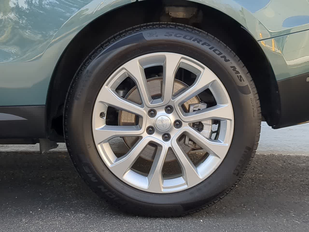 Thumbnail: 2025 Land Rover Range Rover Sport - 13