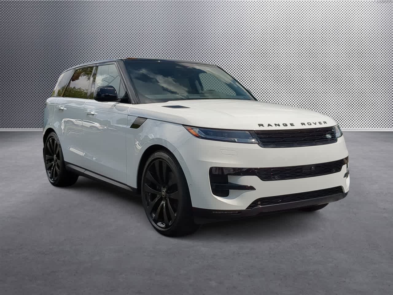 Thumbnail: 2025 Land Rover Range Rover Sport - 2