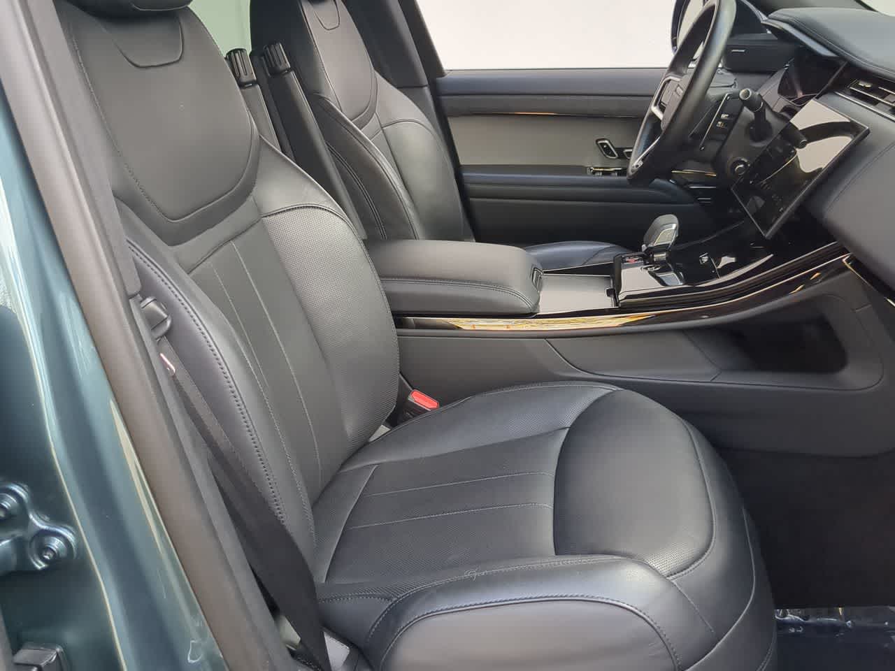 Thumbnail: 2025 Land Rover Range Rover Sport - 24