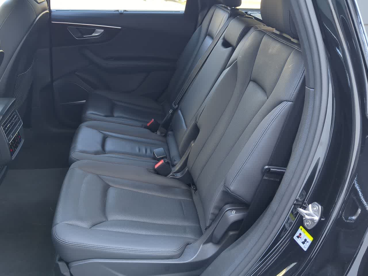 Thumbnail: 2023 Audi Q7 - 19