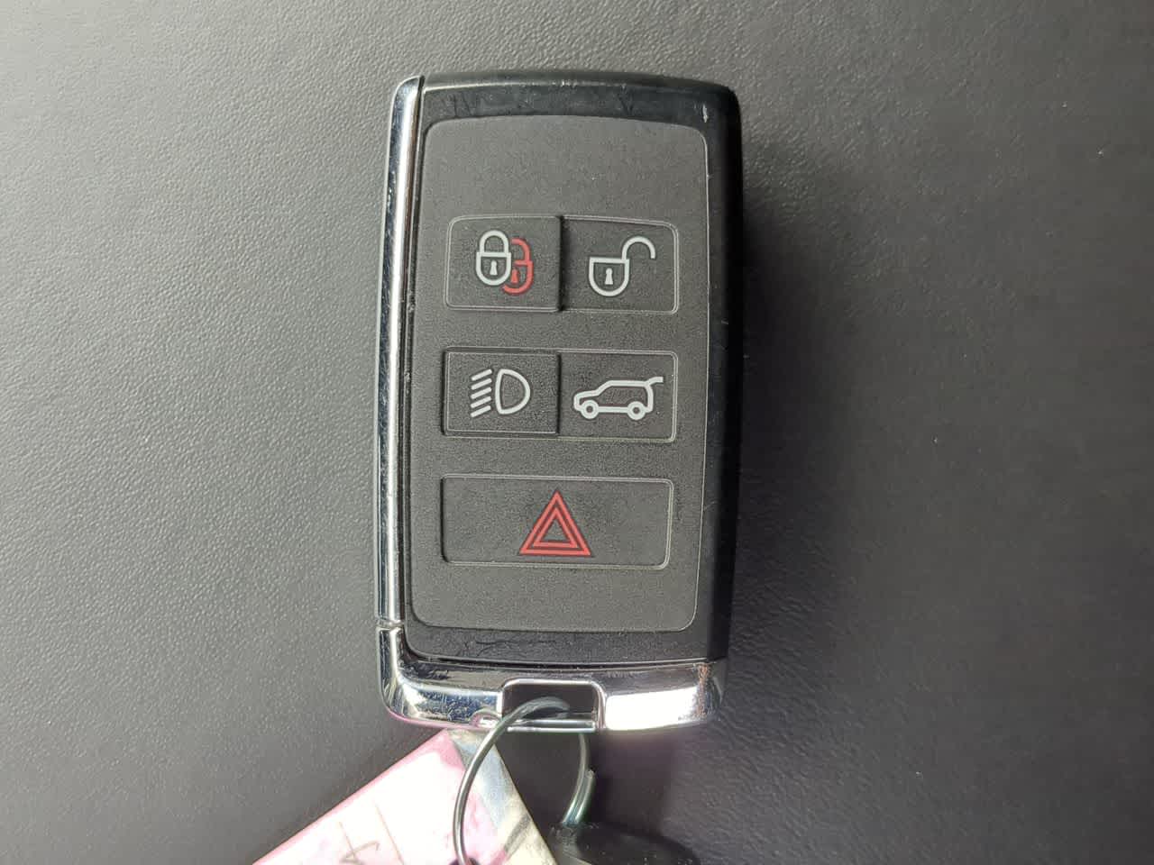 Thumbnail: 2025 Land Rover Range Rover Sport - 37