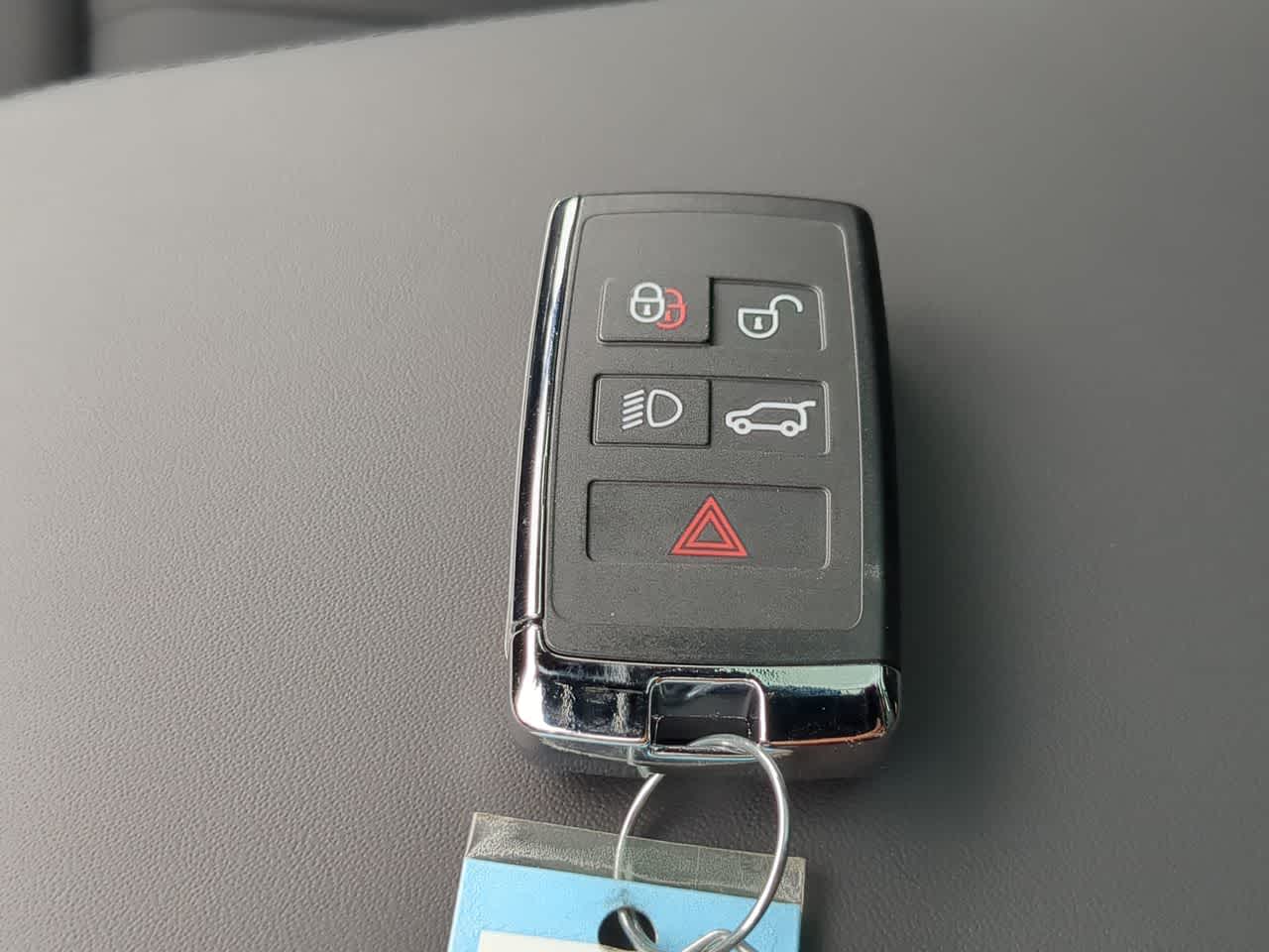 Thumbnail: 2025 Land Rover Range Rover - 38