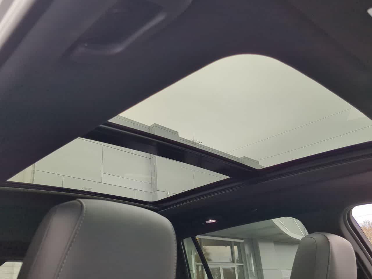 Thumbnail: 2024 Cadillac XT6 - 20