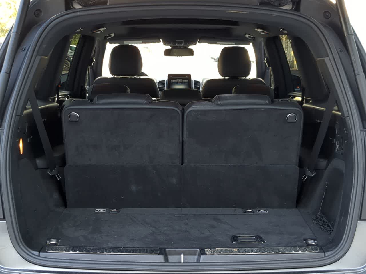 Thumbnail: 2019 Mercedes-Benz GLS - 33