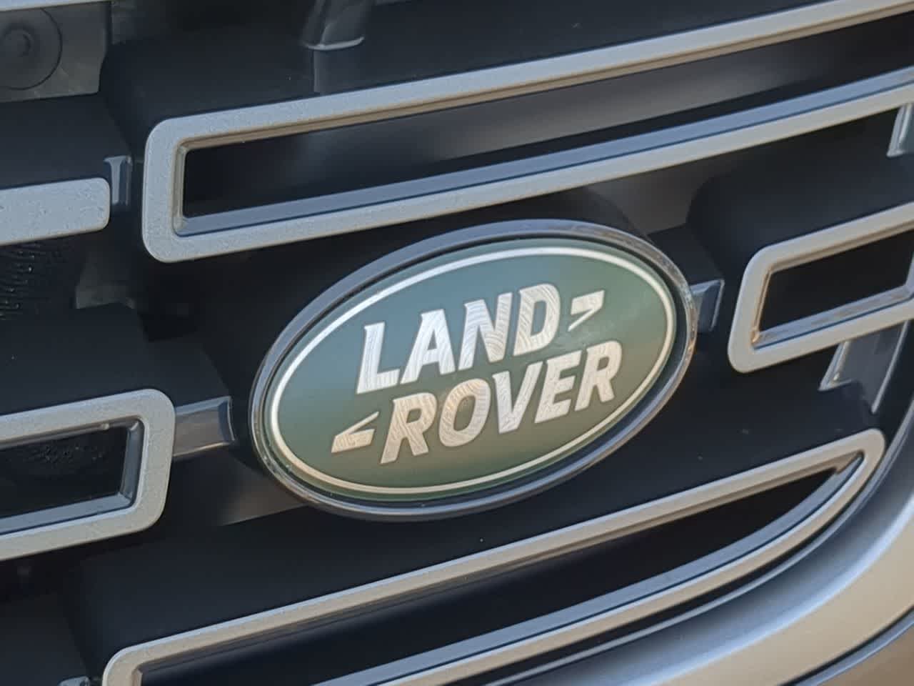 Thumbnail: 2026 Land Rover Range Rover Velar - 11