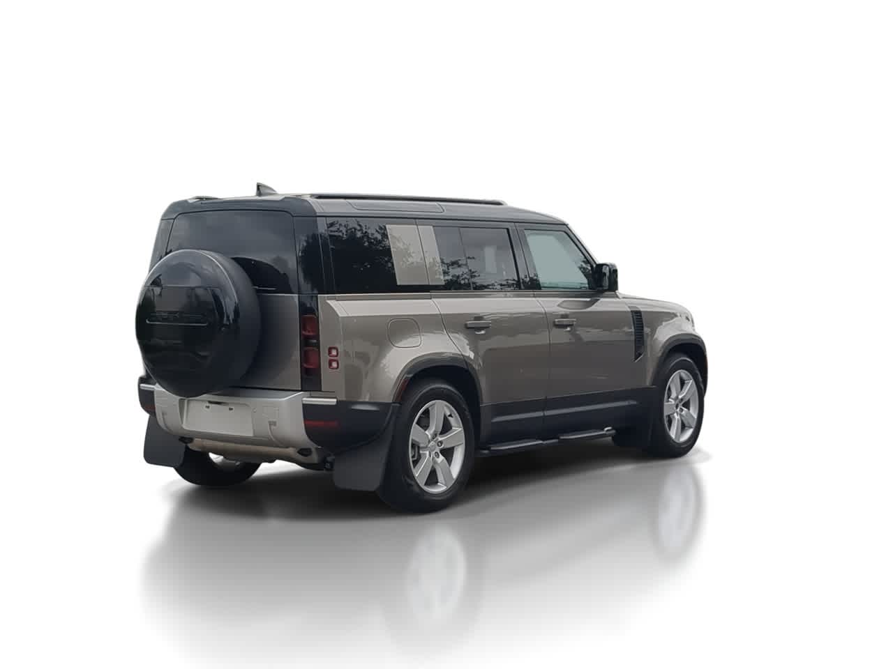 Thumbnail: 2025 Land Rover Defender - 8