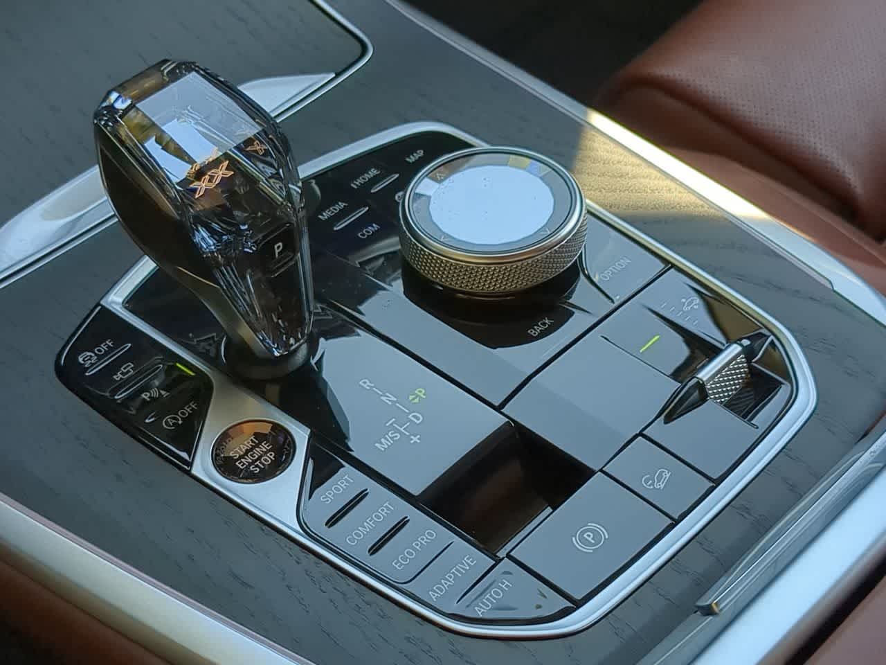 Thumbnail: 2020 BMW X7 - 34