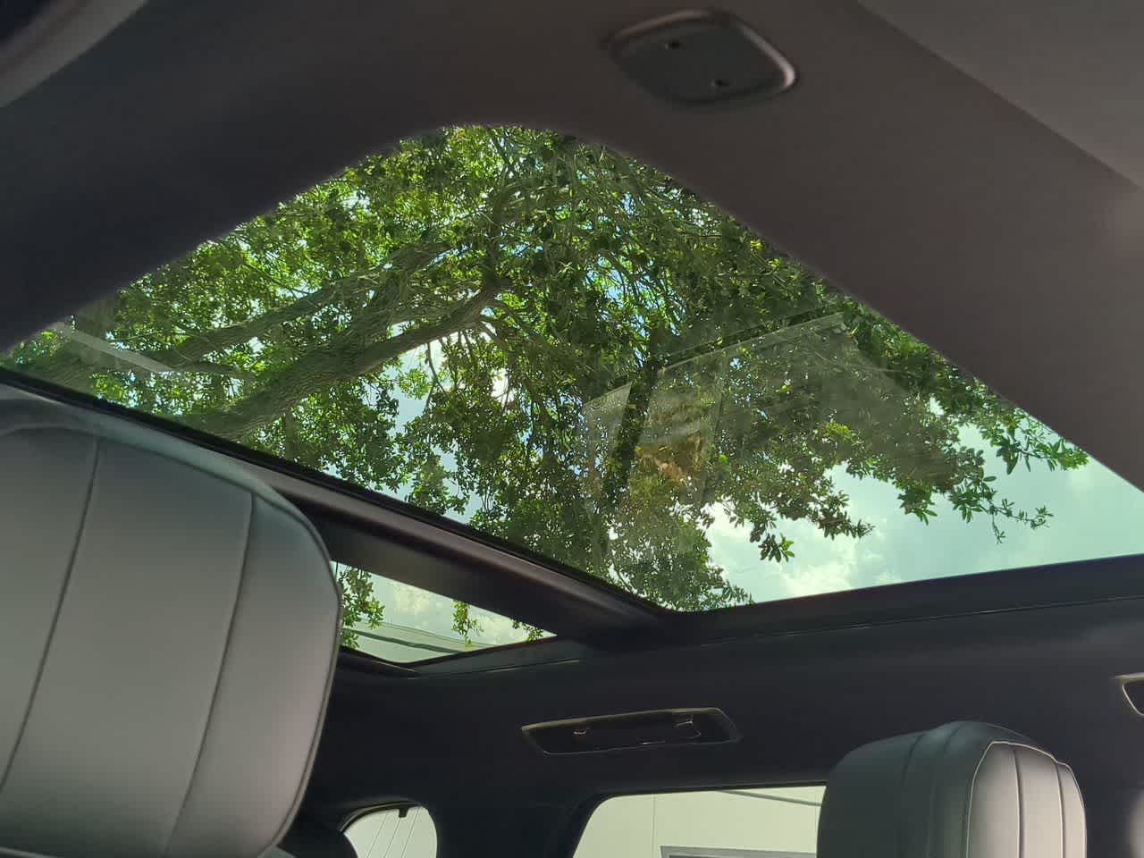 Thumbnail: 2026 Land Rover Range Rover Sport - 20