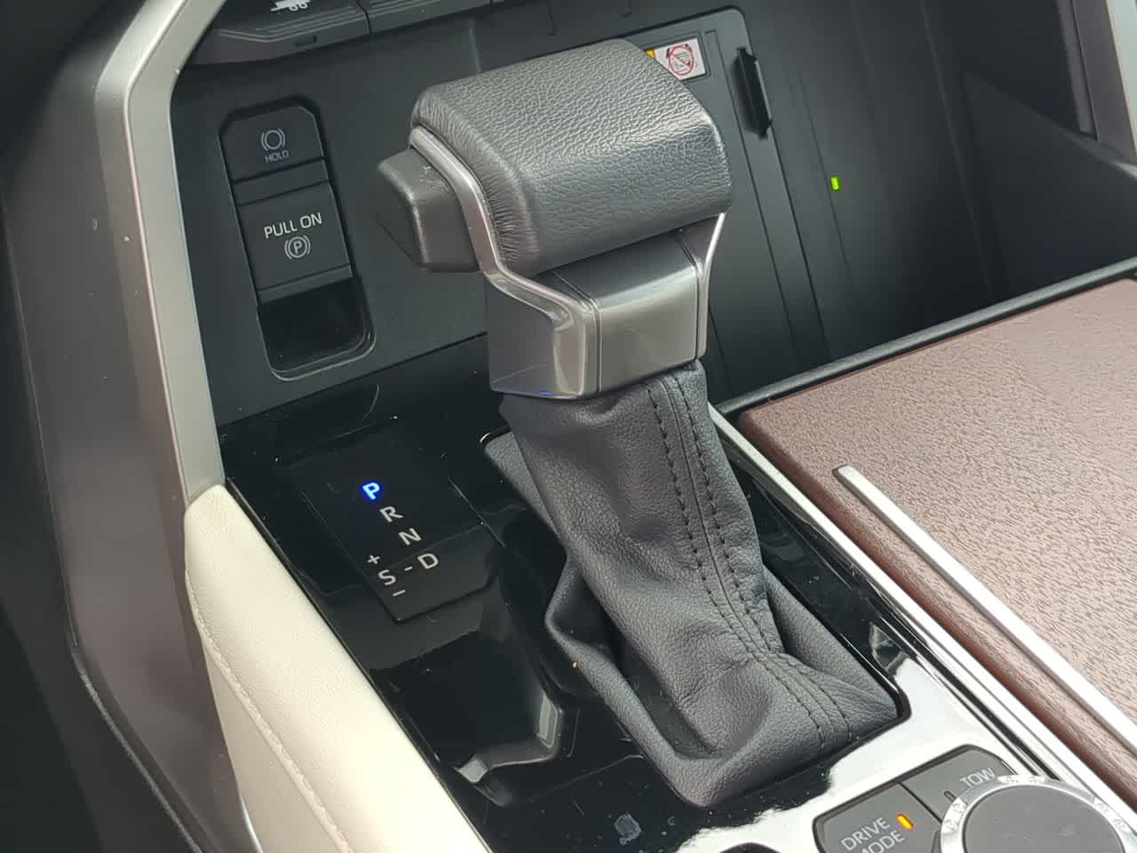 Thumbnail: 2024 Toyota Tundra - 34
