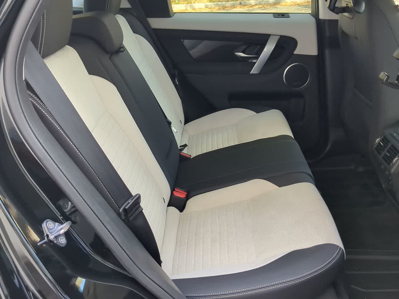 Thumbnail: 2025 Land Rover Discovery Sport - 22