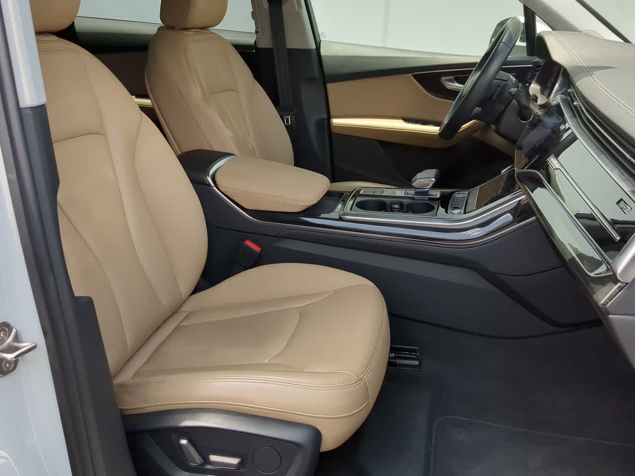 2023 Audi Q7 Premium Plus 23