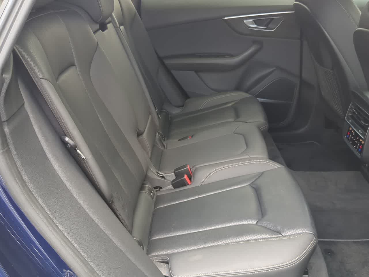 Thumbnail: 2021 Audi Q8 - 20